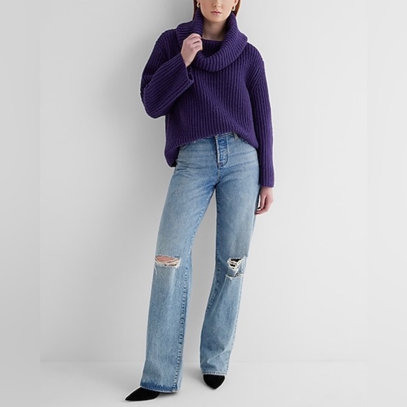 🏷️ 🛍️ NWT Express Ribbed Plum Perfect Cowl Neck Sweater 🏷️ 🛍️ - Picture 2 of 12